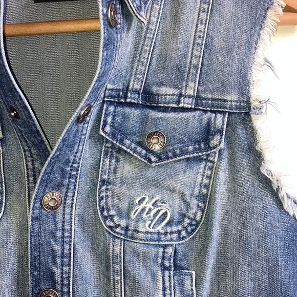 Harley Davidson Denim Vest Metal Stud American Flag No Sleeve Fringes XS - Picture 4 of 7